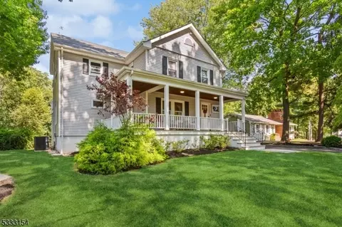 86 King St, Edison, NJ 08820