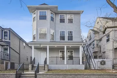 81 N Grove St, East Orange, NJ 07017