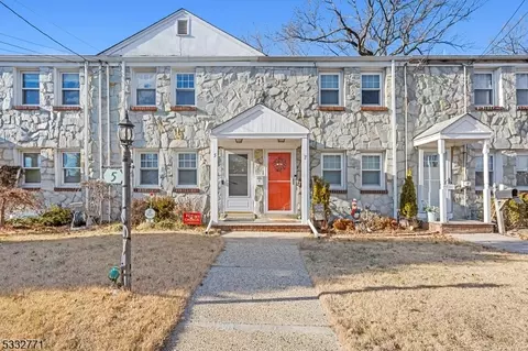 5 W End Pl, Cranford, NJ 07016