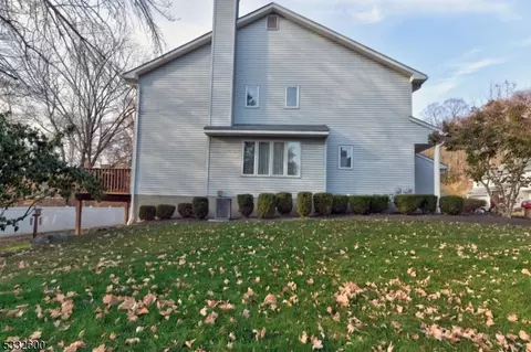 1 Hansen Pl, Wayne, NJ 07470 photo 34