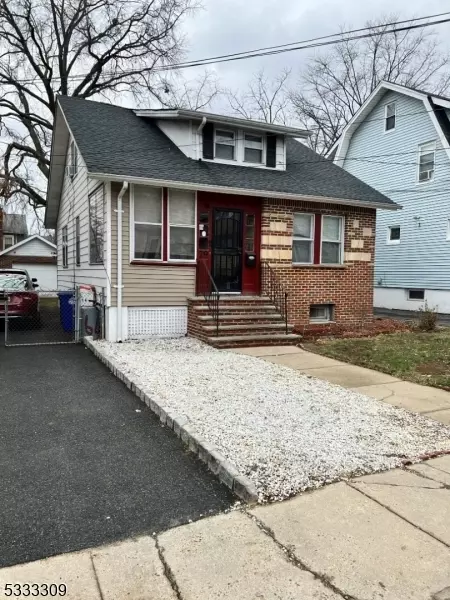 75 Laventhal Ave, Irvington, NJ 07111