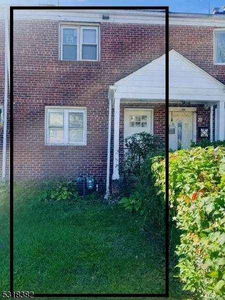 27 Melmore Gdns # A, East Orange, NJ 07017