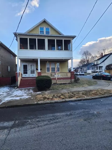 292 Irwin St, Phillipsburg, NJ 08865