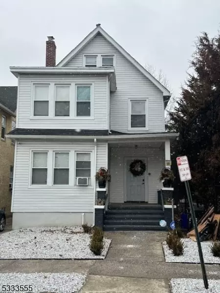 121 Brookwood St, East Orange, NJ 07018