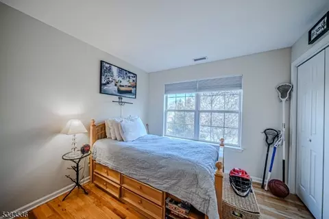 39 Parkside Ct, Wayne, NJ 07470 photo 23
