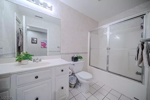 39 Parkside Ct, Wayne, NJ 07470 photo 22