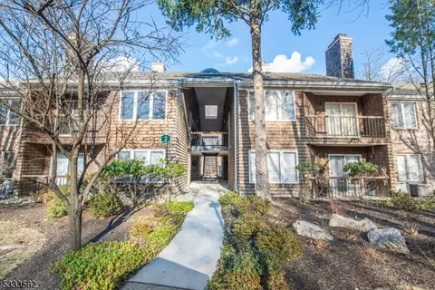 2 Tulip Cres #2A, Little Falls Twp, NJ 07424