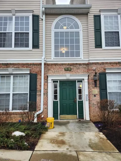 297 Rainbow Way, Phillipsburg, NJ 08865
