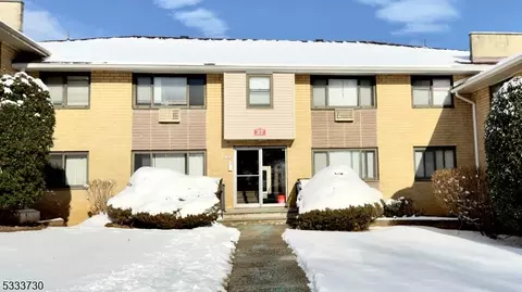 401 Us Highway 22 #27F, North Plainfield, NJ 07060
