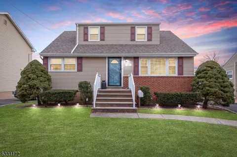 661 Richfield Ave, Kenilworth, NJ 07033