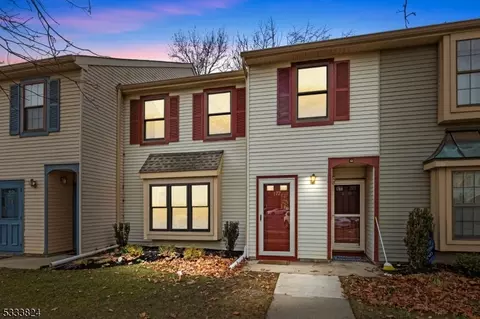 177 Wyndham Pl, Robbinsville Twp, NJ 08691