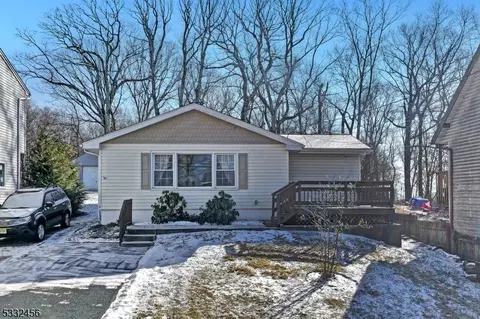 23 Erie Ave, Rockaway, NJ 07866