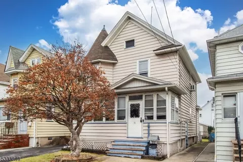 36 Olympia St, Clifton, NJ 07011