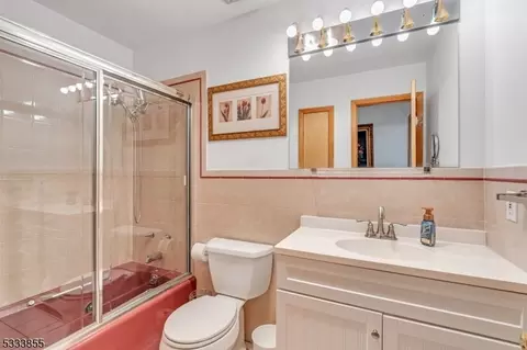 9 Mount Cedar Ave, Wallington, NJ 07057 photo 23