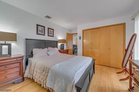 9 Mount Cedar Ave, Wallington, NJ 07057 photo 28