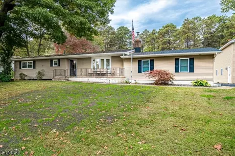 456 Birch Bark Dr, Brick Twp, NJ 08723