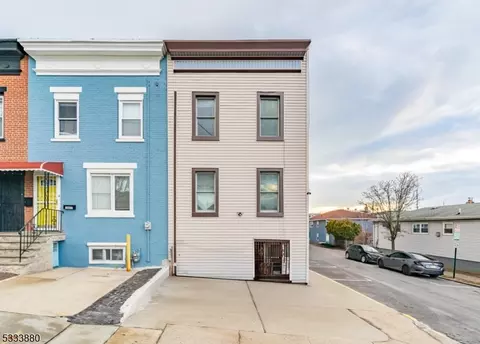 1629 79th St, North Bergen, NJ 07047