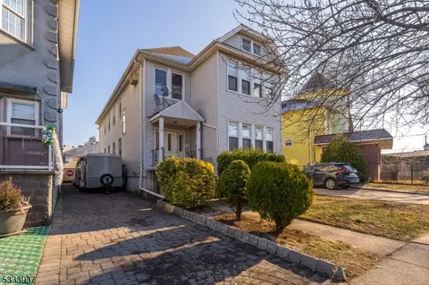 19 Chilton St, Elizabeth, NJ 07202