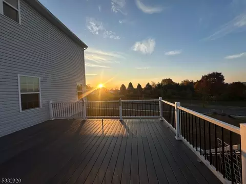 90 Oakwood Blvd, Union Twp, NJ 08827 photo 39