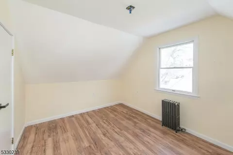 74 Burnside Pl, Wanaque Boro, NJ 07420 photo 18
