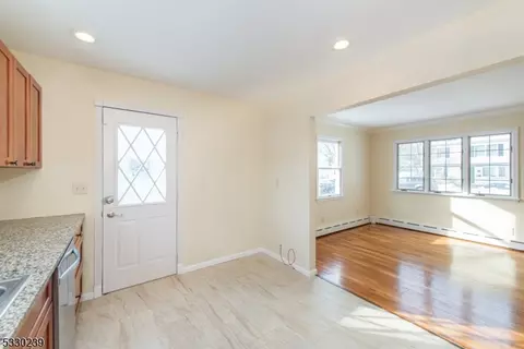 74 Burnside Pl, Wanaque Boro, NJ 07420 photo 8