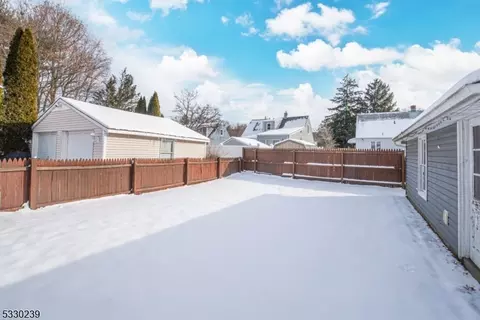 74 Burnside Pl, Wanaque Boro, NJ 07420 photo 21