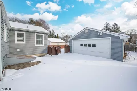 74 Burnside Pl, Wanaque Boro, NJ 07420 photo 19