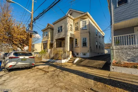 319 E 21st St, Paterson, NJ 07513