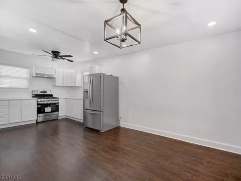 1315 E Front St, Plainfield, NJ 07062 photo 7