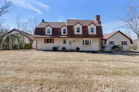389 Martinsville Rd, Bernards, NJ 07920
