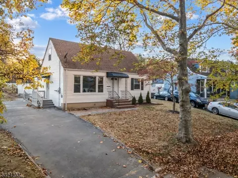 550 Albermarle St, Rahway, NJ 07065