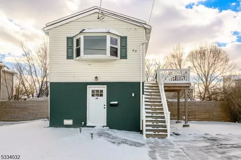 88 Shore Blvd, Keansburg, NJ 07734