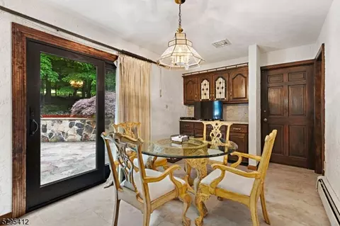 32 Apache Rd, Wayne, NJ 07470 photo 9