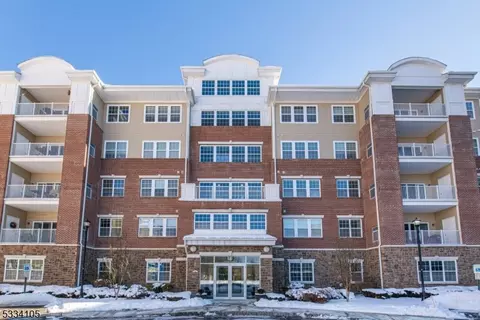 1217 Warrens Way #217, Wanaque, NJ 07465