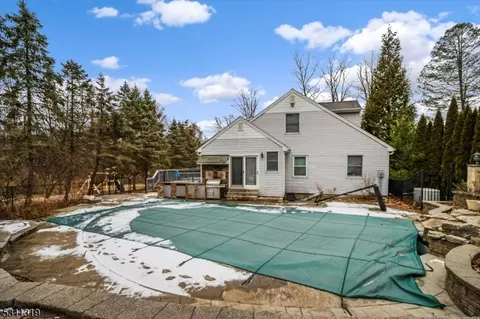 21 Circle Dr, Parsippany-troy Hills Twp, NJ 07054 photo 34