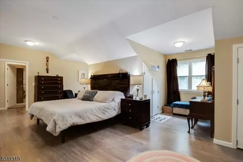21 Circle Dr, Parsippany-troy Hills Twp, NJ 07054 photo 19