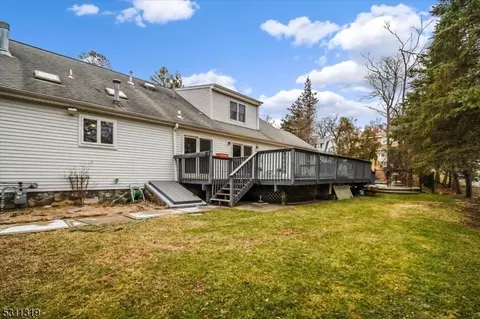 21 Circle Dr, Parsippany-troy Hills Twp, NJ 07054 photo 40