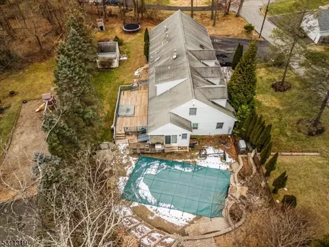 21 Circle Dr, Parsippany-troy Hills Twp, NJ 07054 photo 38