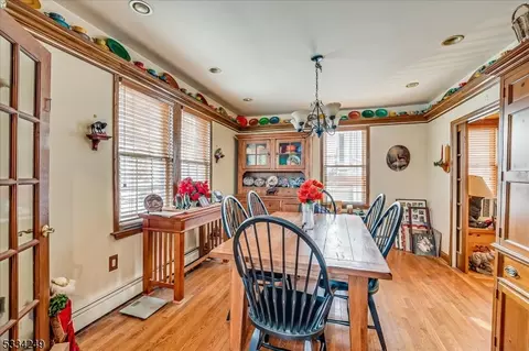 10 Cherry St, Edison, NJ 08817 photo 9