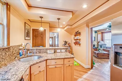 10 Cherry St, Edison, NJ 08817 photo 19
