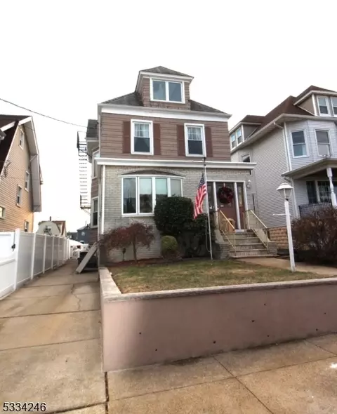 34 Pavonia Ave, Kearny, NJ 07032