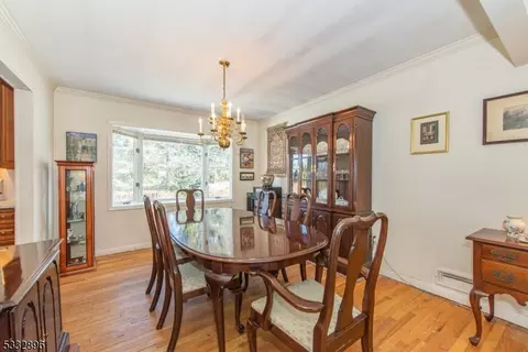 18 Oak Ln, Wayne, NJ 07470 photo 7