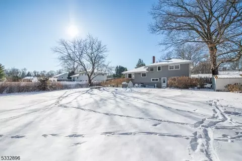 18 Oak Ln, Wayne, NJ 07470 photo 29