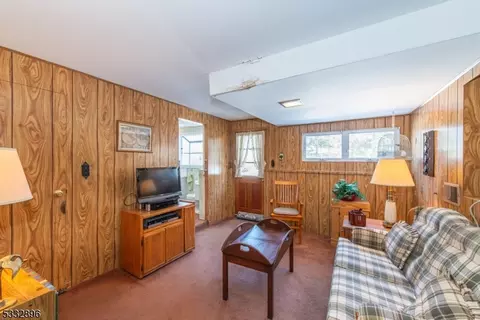 18 Oak Ln, Wayne, NJ 07470 photo 22