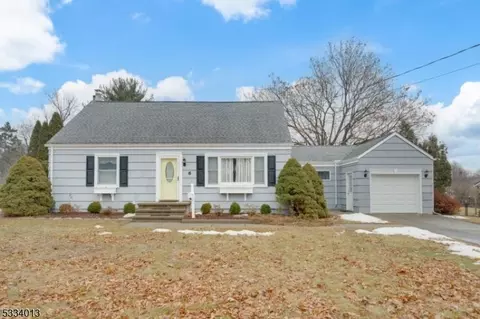 6 N Prospect St, Washington, NJ 07882
