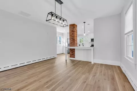 73 Mine St, Flemington, NJ 08822 photo 6