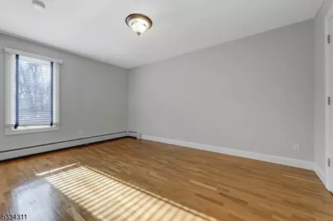 6 Skymark Ct, Upper Saddle River, NJ 07458 photo 35