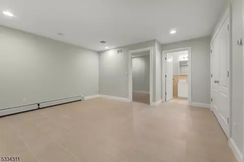 6 Skymark Ct, Upper Saddle River, NJ 07458 photo 39
