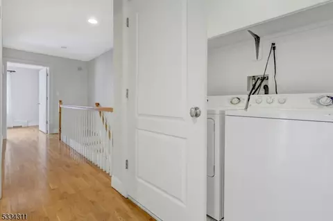 6 Skymark Ct, Upper Saddle River, NJ 07458 photo 37