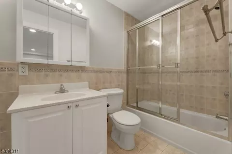6 Skymark Ct, Upper Saddle River, NJ 07458 photo 41